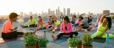 Health Glow-Up Mode: Daily Habits That Quietly Prevent Medical Drama